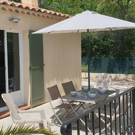 Une Maison En Provence Pierrevert Экстерьер фото