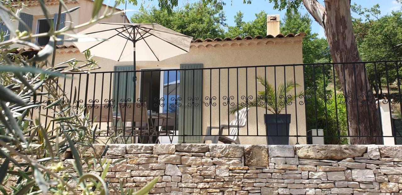 Une Maison En Provence Pierrevert Экстерьер фото